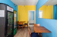 Rent by room in Rio de Janeiro - Hostel Leblon - 6-bed female shared room