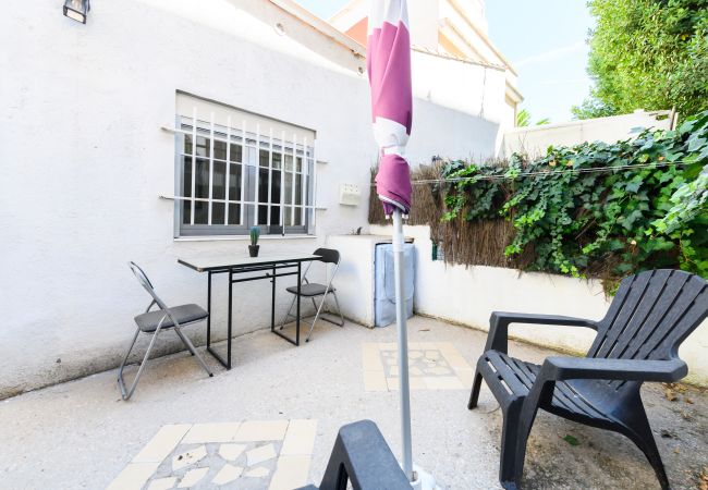 Apartment in Madrid - Modern 1-bedroom flat with terrace to relax in Madrid Apartment in Madrid - Modern 1-bedroom flat with terrace to relax in Madrid