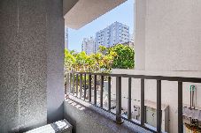 Apartment in São Paulo - Flat na Vila Mariana c varanda próx ao metrô Apartment in São Paulo - Flat na Vila Mariana c varanda próx ao metrô