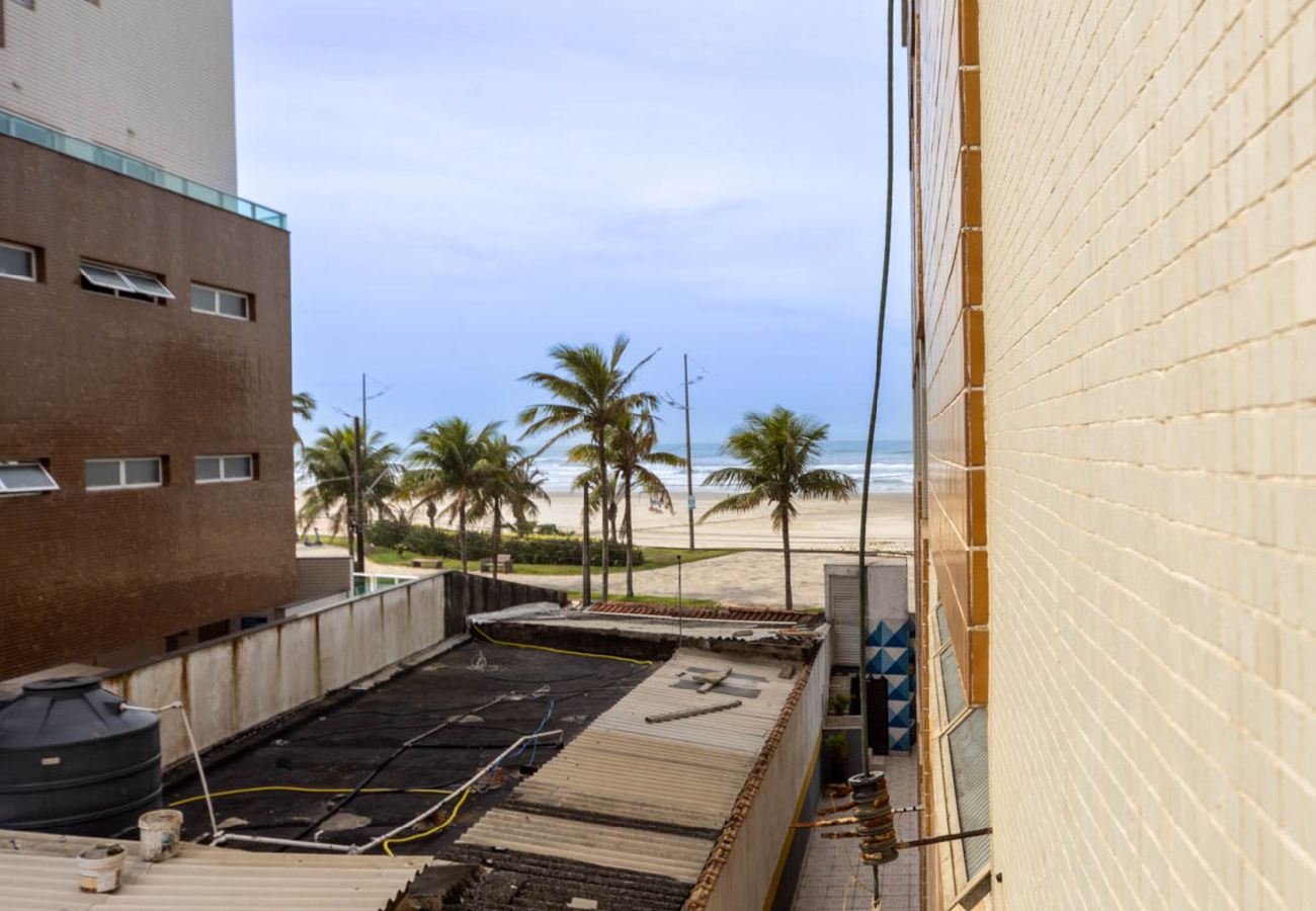 Apartment in Praia Grande - Apto Beira-mar c/ Vista Lateral e Garagem Apartment in Praia Grande - Apto Beira-mar c/ Vista Lateral e Garagem