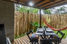 Apartment in Arraial D'Ajuda -  ITAKAÁ STUDIO: Piscina, Hidro e Quadra em Arraial