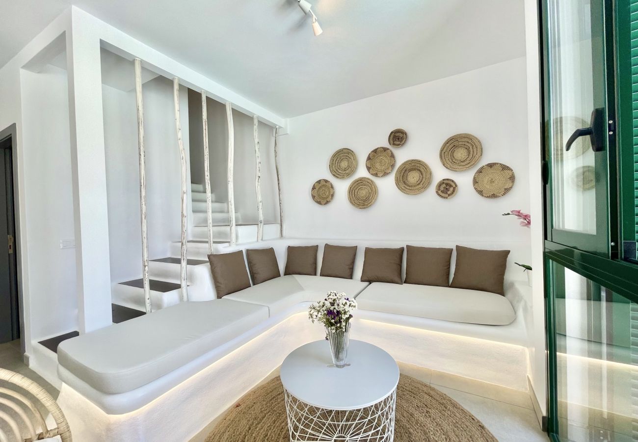 Apartment in Guía de Isora - Luxurious Apartment in Guía de Isora with Pool and Barbecue Apartment in Guía de Isora - Luxurious Apartment in Guía de Isora with Pool and Barbecue