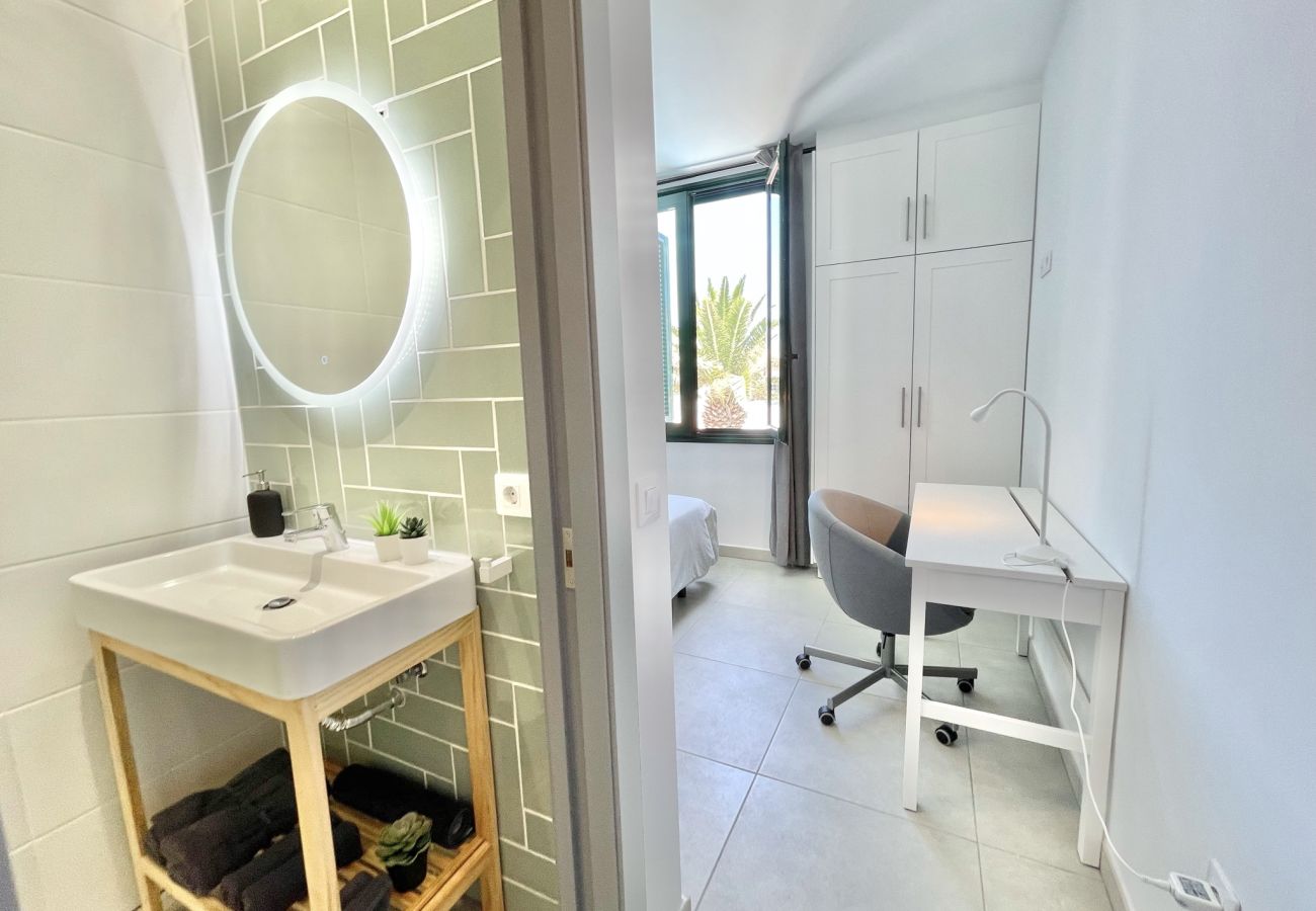 Apartment in Guía de Isora - Luxurious Apartment in Guía de Isora with Pool and Barbecue Apartment in Guía de Isora - Luxurious Apartment in Guía de Isora with Pool and Barbecue