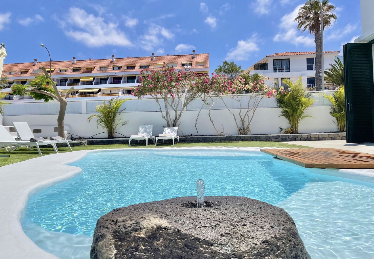 Apartment in Guía de Isora - Luxurious Apartment in Guía de Isora with Pool and Barbecue Apartment in Guía de Isora - Luxurious Apartment in Guía de Isora with Pool and Barbecue