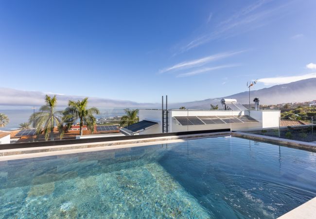 Chalet in Los Realejos - Panoramic Villa in Los Realejos Chalet in Los Realejos - Panoramic Villa in Los Realejos