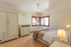 Apartment in Gramado - Apto amplo 2D (banho social+lavabo) no coração de Gramado!