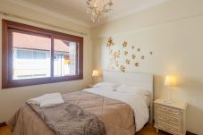 Apartment in Gramado - Apto amplo 2D (banho social+lavabo) no coração de Gramado!