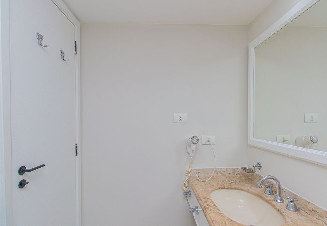 Apartment in São Paulo - Flat c Academia, Sauna e Garagem - Jardim Paulista Apartment in São Paulo - Flat c Academia, Sauna e Garagem - Jardim Paulista