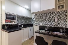 Studio in Rio de Janeiro - 3 minutes from Copacabana Beach | NSC220