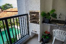 Apartment in Caraguatatuba - Apto com Piscina, Churrasqueira a 85 m da Praia