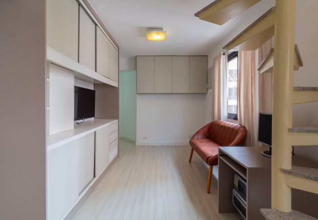 Apartment in Rio de Janeiro - Near Sugarloaf Mountain | GSV302 Apartment in Rio de Janeiro - Near Sugarloaf Mountain | GSV302