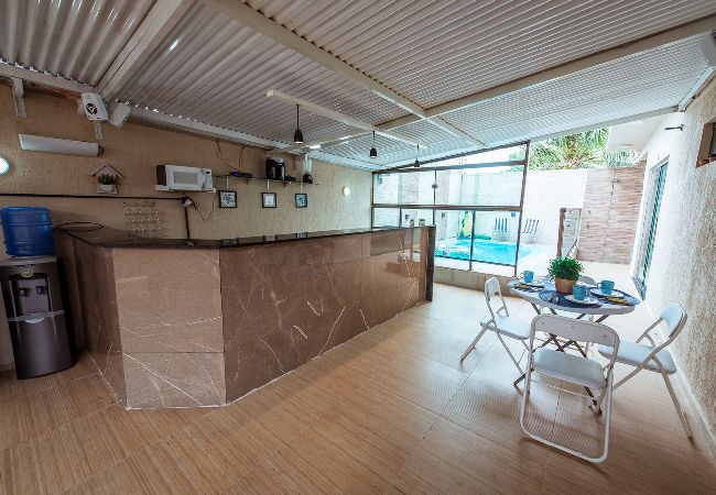 House in Conde - Casa em Jacumã com piscina, 5 suítes e Fliperama House in Conde - Casa em Jacumã com piscina, 5 suítes e Fliperama