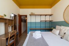 Apartment in Rio de Janeiro - 1 minute from Copacabana Beach | PF714