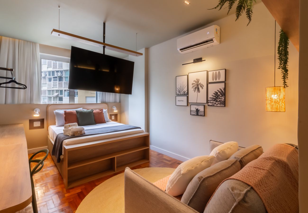 Studio in Rio de Janeiro - 3 minutes from Copacabana Beach | NSC505