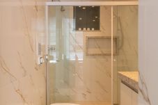 Studio in Rio de Janeiro - 5 minutes from Copacabana beach | BI202