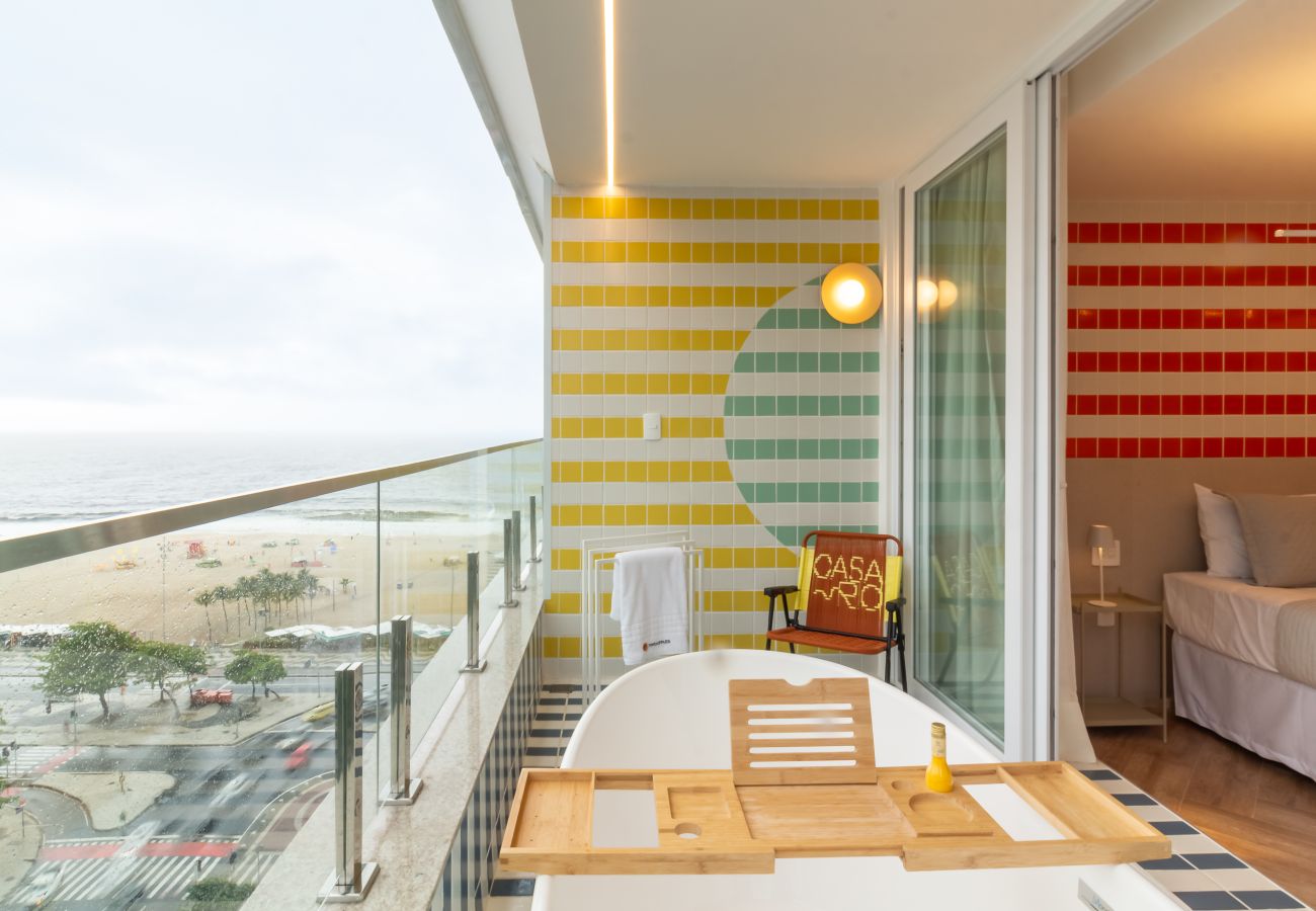Apartment in Rio de Janeiro - Sea View and Balcony with Bathtub | Q17