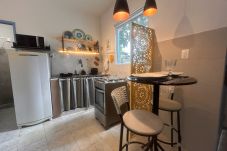 House in Rio de Janeiro - Flor e Fruto Retreat - Little Fruit House