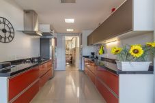 Apartment in Rio de Janeiro - Stunning View of Sugarloaf Mountain - PB1201