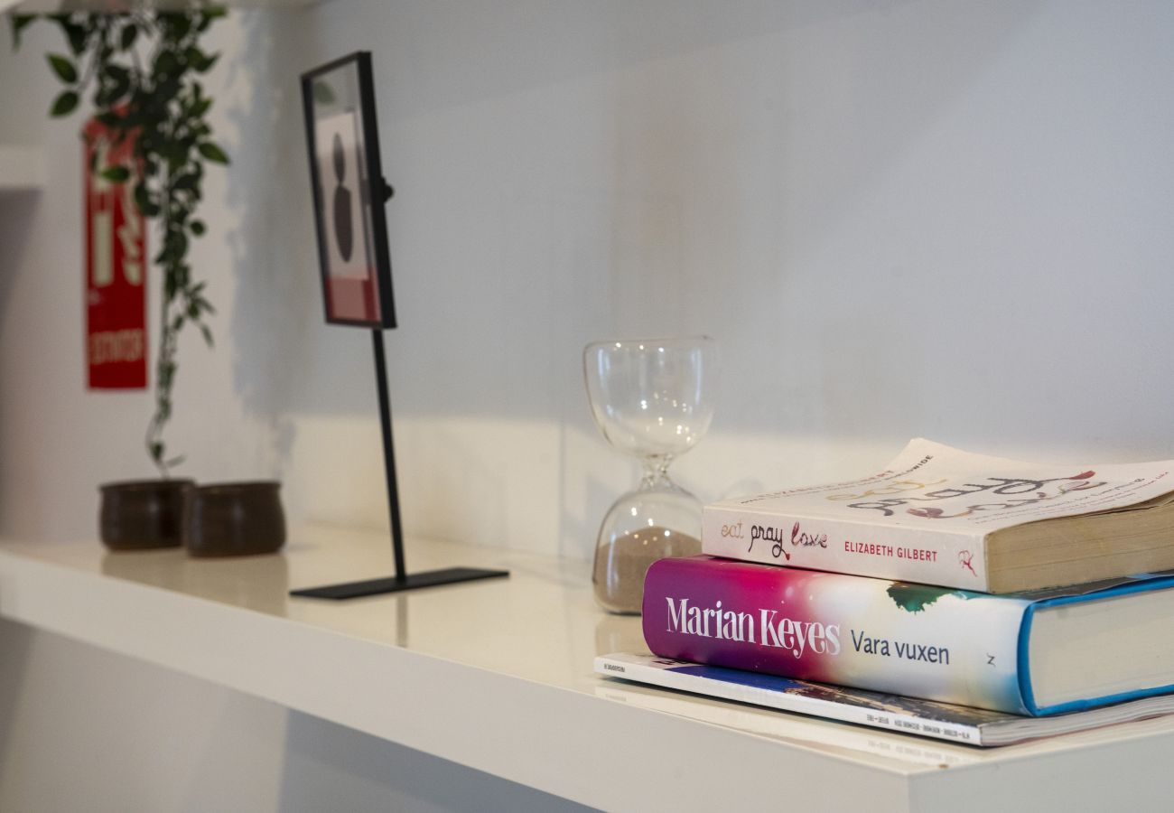 Apartamento en Madrid - Modern Madrid Downtown Puerta Del Sol M (PRE4B) Apartamento en Madrid - Modern Madrid Downtown Puerta Del Sol M (PRE4B)