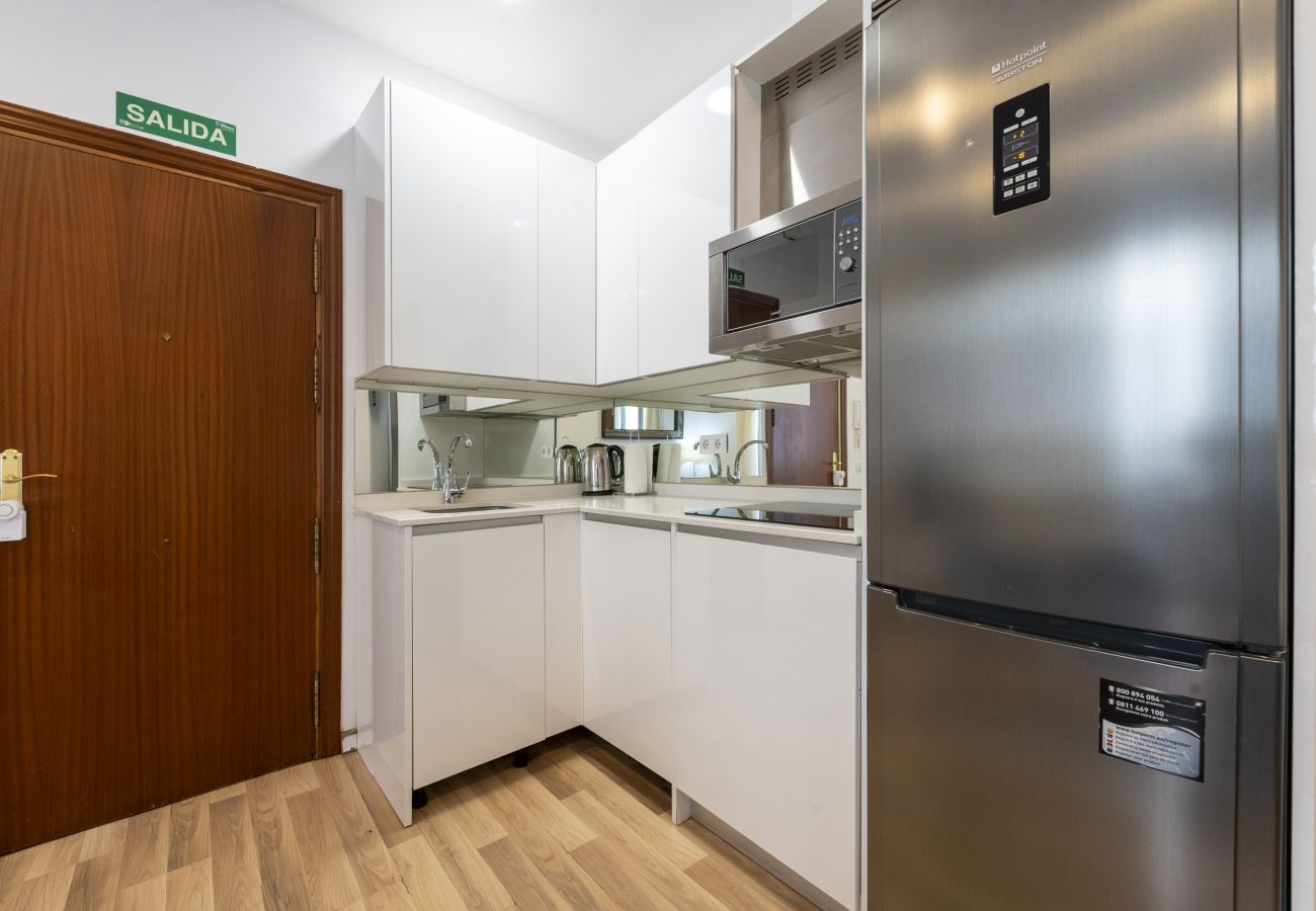 Apartamento en Madrid - Modern Madrid Downtown Puerta Del Sol M (PRE4B) Apartamento en Madrid - Modern Madrid Downtown Puerta Del Sol M (PRE4B)
