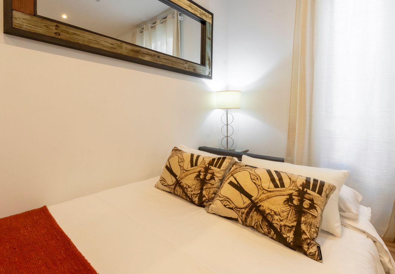 Apartamento en Madrid - Modern Madrid Downtown Puerta Del Sol M (PRE4B) Apartamento en Madrid - Modern Madrid Downtown Puerta Del Sol M (PRE4B)