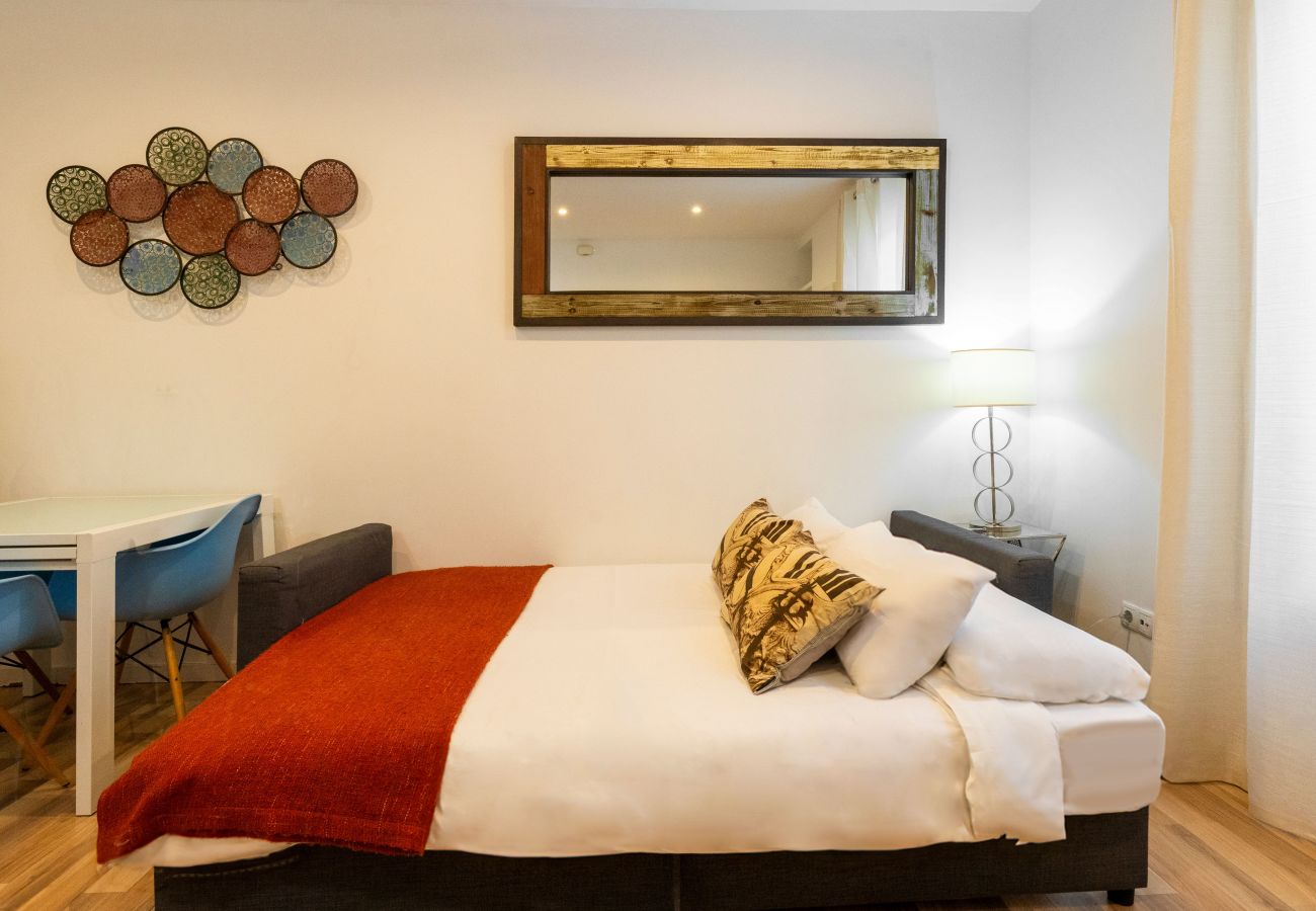 Apartamento en Madrid - Modern Madrid Downtown Puerta Del Sol M (PRE4B) Apartamento en Madrid - Modern Madrid Downtown Puerta Del Sol M (PRE4B)