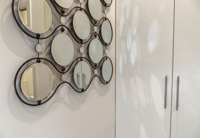 Apartamento en Madrid - Modern Madrid Downtown Puerta Del Sol M (PRE2B) Apartamento en Madrid - Modern Madrid Downtown Puerta Del Sol M (PRE2B)