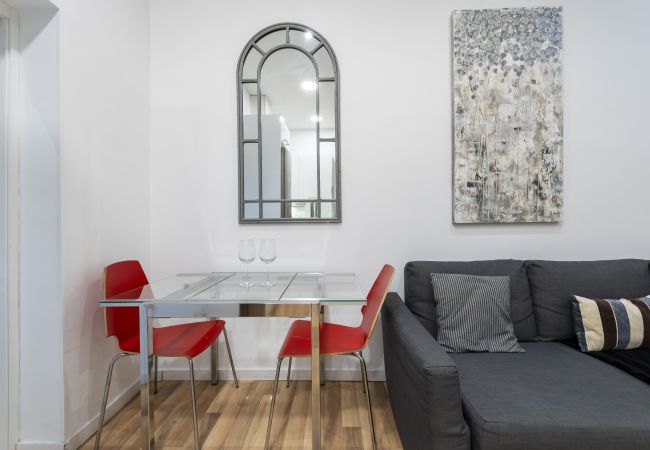 Apartamento en Madrid - Modern Madrid Downtown Puerta Del Sol M (PRE2B) Apartamento en Madrid - Modern Madrid Downtown Puerta Del Sol M (PRE2B)