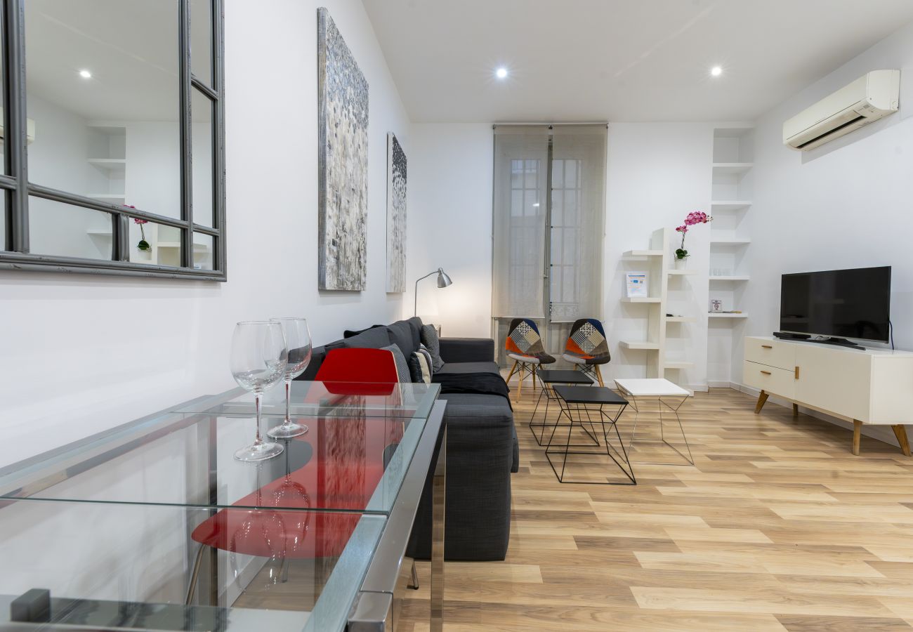Apartamento en Madrid - Modern Madrid Downtown Puerta Del Sol M (PRE2B) Apartamento en Madrid - Modern Madrid Downtown Puerta Del Sol M (PRE2B)