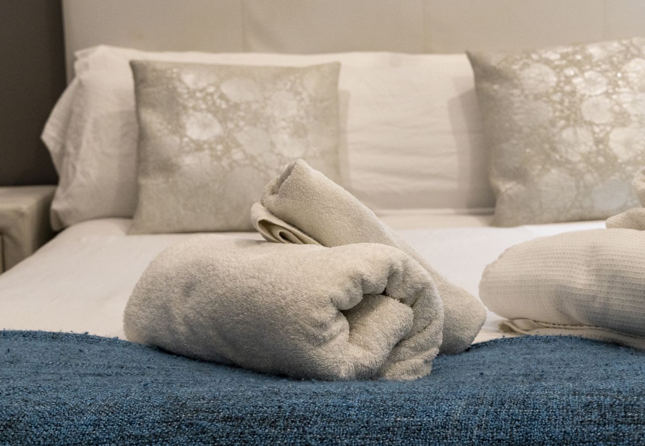 Apartamento en Madrid - Modern Madrid Downtown Puerta Del Sol M (PRE2B) Apartamento en Madrid - Modern Madrid Downtown Puerta Del Sol M (PRE2B)