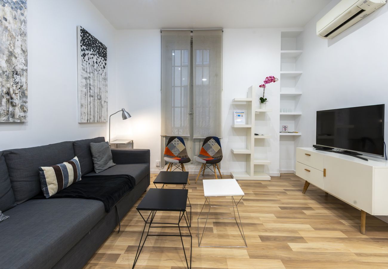 Apartamento en Madrid - Modern Madrid Downtown Puerta Del Sol M (PRE2B) Apartamento en Madrid - Modern Madrid Downtown Puerta Del Sol M (PRE2B)