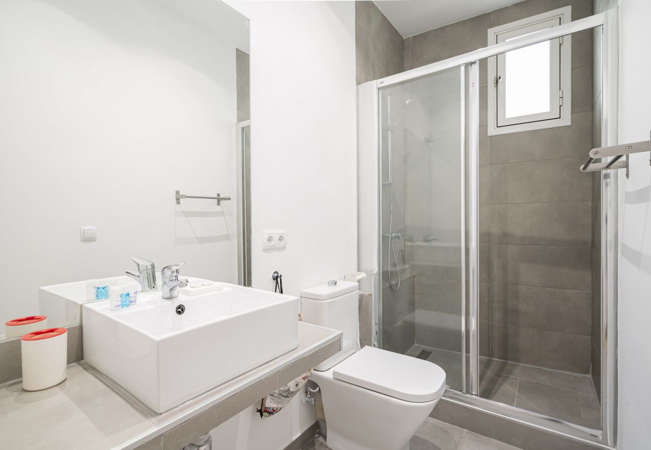 Apartamento en Madrid - Apartment Madrid Downtown Puerta del Sol M (PRE4C) Apartamento en Madrid - Apartment Madrid Downtown Puerta del Sol M (PRE4C)