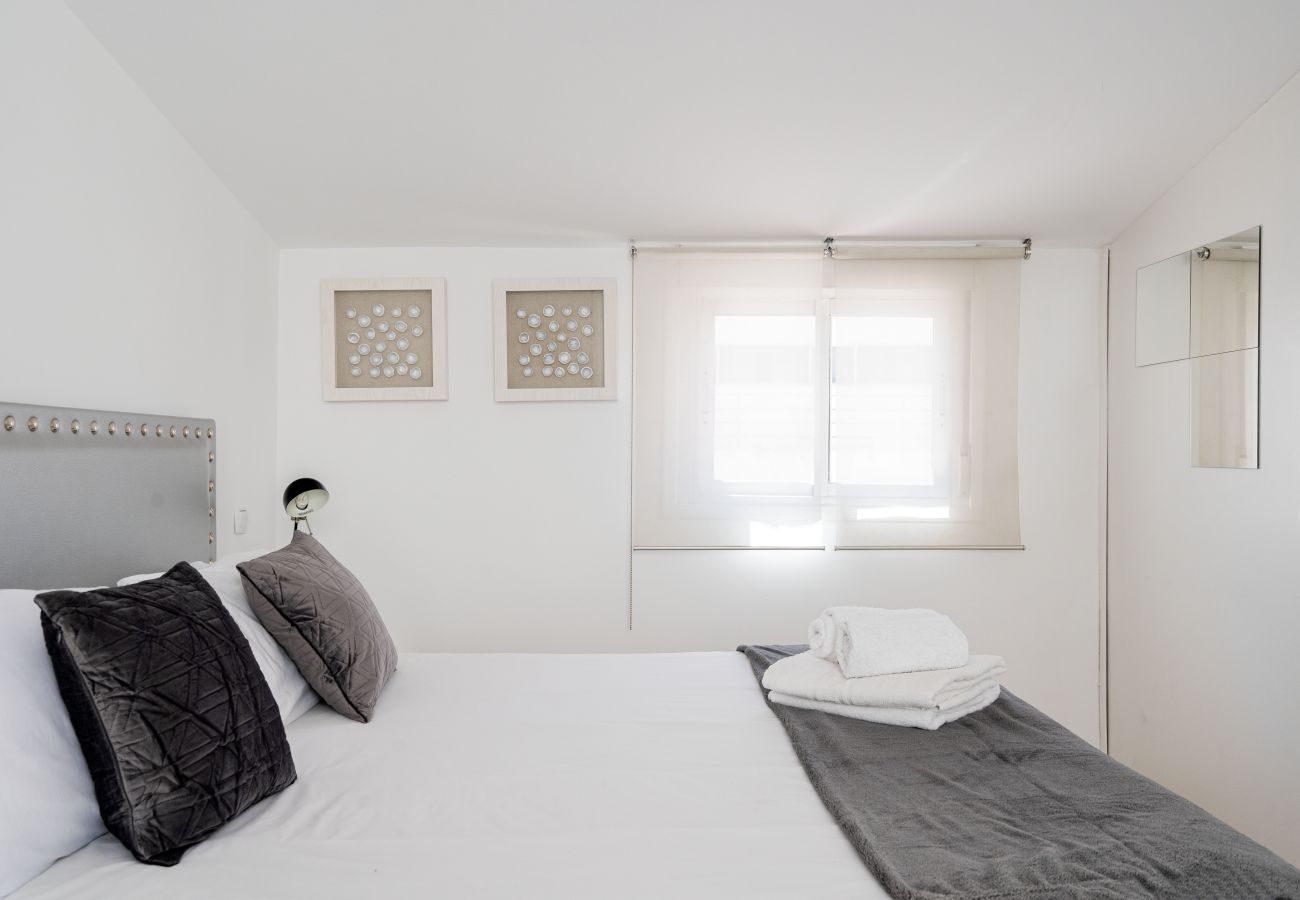 Apartamento en Madrid - ATICO Apartment Madrid Downtown Puerta Sol M (PRE Apartamento en Madrid - ATICO Apartment Madrid Downtown Puerta Sol M (PRE