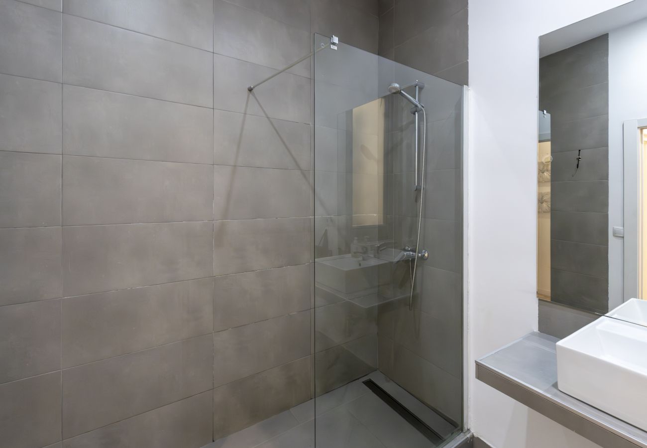 Apartamento en Madrid - Apartment Madrid Downtown Puerta del Sol M (PRE2A) Apartamento en Madrid - Apartment Madrid Downtown Puerta del Sol M (PRE2A)