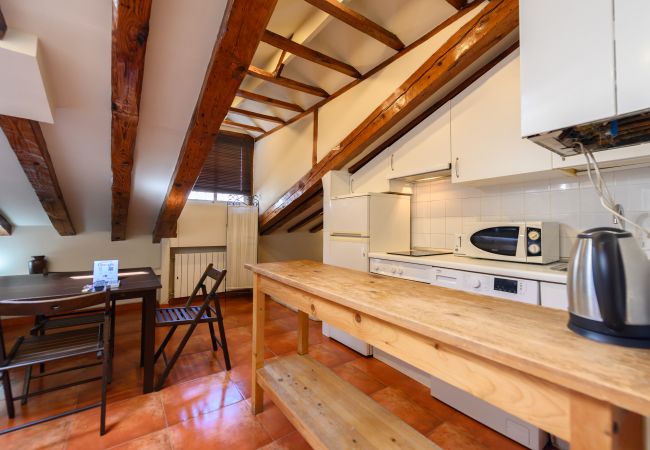 Estudio en Madrid - MADRID Downtown Puerta del Sol - Teatros Gran Via- Atocha Station Cozy Estudio 2 Pax Estudio en Madrid - MADRID Downtown Puerta del Sol - Teatros Gran Via- Atocha Station Cozy Estudio 2 Pax