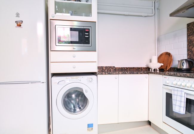 Apartamento en Madrid - GARDEN House Downtown MADRID CENTRO-IFEMA-AEROPUERTO. 2 ROOMS 6 PAX GARDEN Apartamento en Madrid - GARDEN House Downtown MADRID CENTRO-IFEMA-AEROPUERTO. 2 ROOMS 6 PAX GARDEN