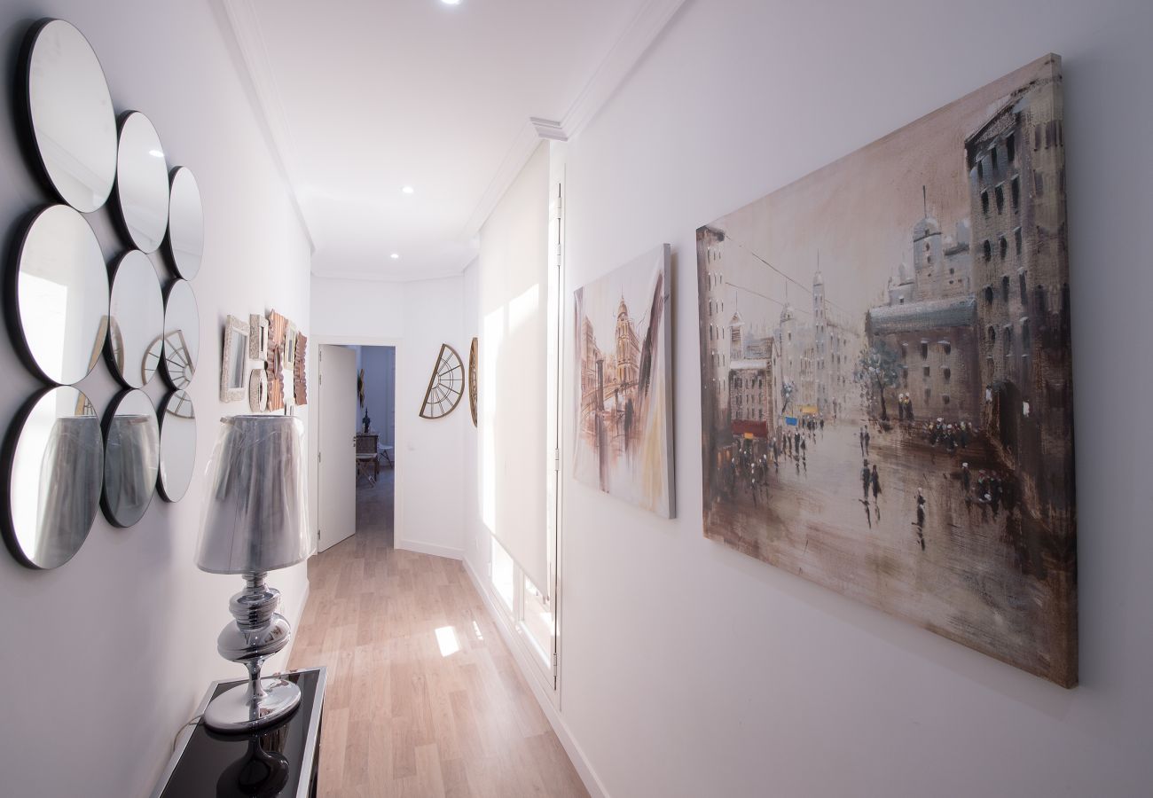 Apartamento en Madrid - Apartment Madrid Downtown Puerta del Sol M (PRE4A) Apartamento en Madrid - Apartment Madrid Downtown Puerta del Sol M (PRE4A)