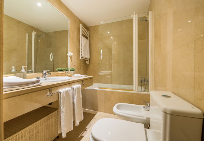 Apartamento en Madrid -  BIG Apartment Downtown Madrid Malasaña M (MAL27) Apartamento en Madrid -  BIG Apartment Downtown Madrid Malasaña M (MAL27)