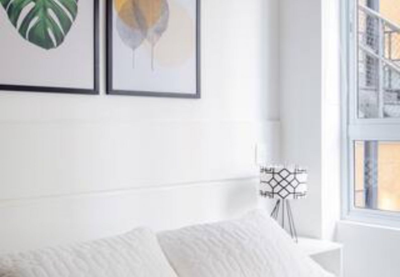 Estudio en São Paulo - Nuevo Studio en la calle Avanhandava Estudio en São Paulo - Nuevo Studio en la calle Avanhandava