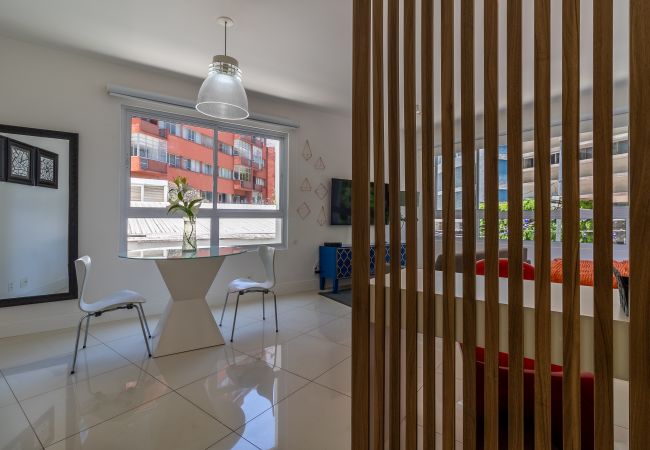 Estudio en São Paulo - STUDIO AVANHANDAVA EN EL CORAZÓN DEL BAJO AUGUSTA Estudio en São Paulo - STUDIO AVANHANDAVA EN EL CORAZÓN DEL BAJO AUGUSTA