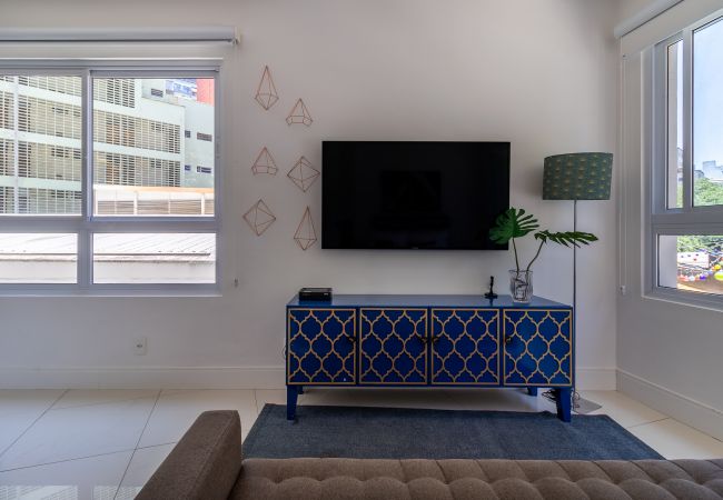 Estudio en São Paulo - STUDIO AVANHANDAVA EN EL CORAZÓN DEL BAJO AUGUSTA Estudio en São Paulo - STUDIO AVANHANDAVA EN EL CORAZÓN DEL BAJO AUGUSTA