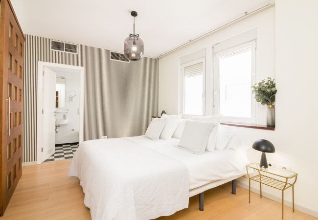 Apartamento en Santa Cruz de Tenerife - HomeForGuest Design Attic Apartment, FREE parking Apartamento en Santa Cruz de Tenerife - HomeForGuest Design Attic Apartment, FREE parking