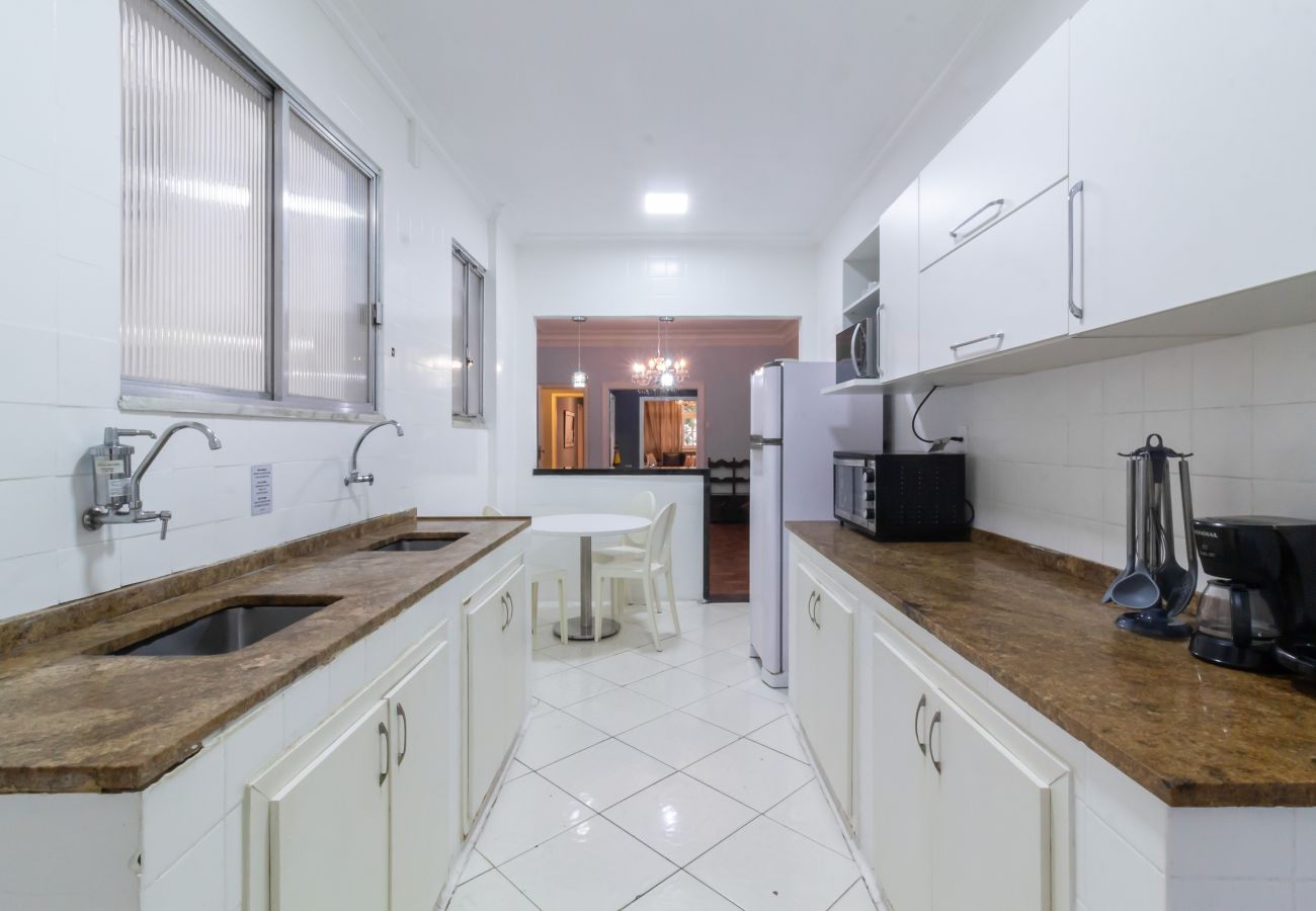 Apartamento en Rio de Janeiro - A 2 minutos de la playa de Copacabana | A306 Apartamento en Rio de Janeiro - A 2 minutos de la playa de Copacabana | A306