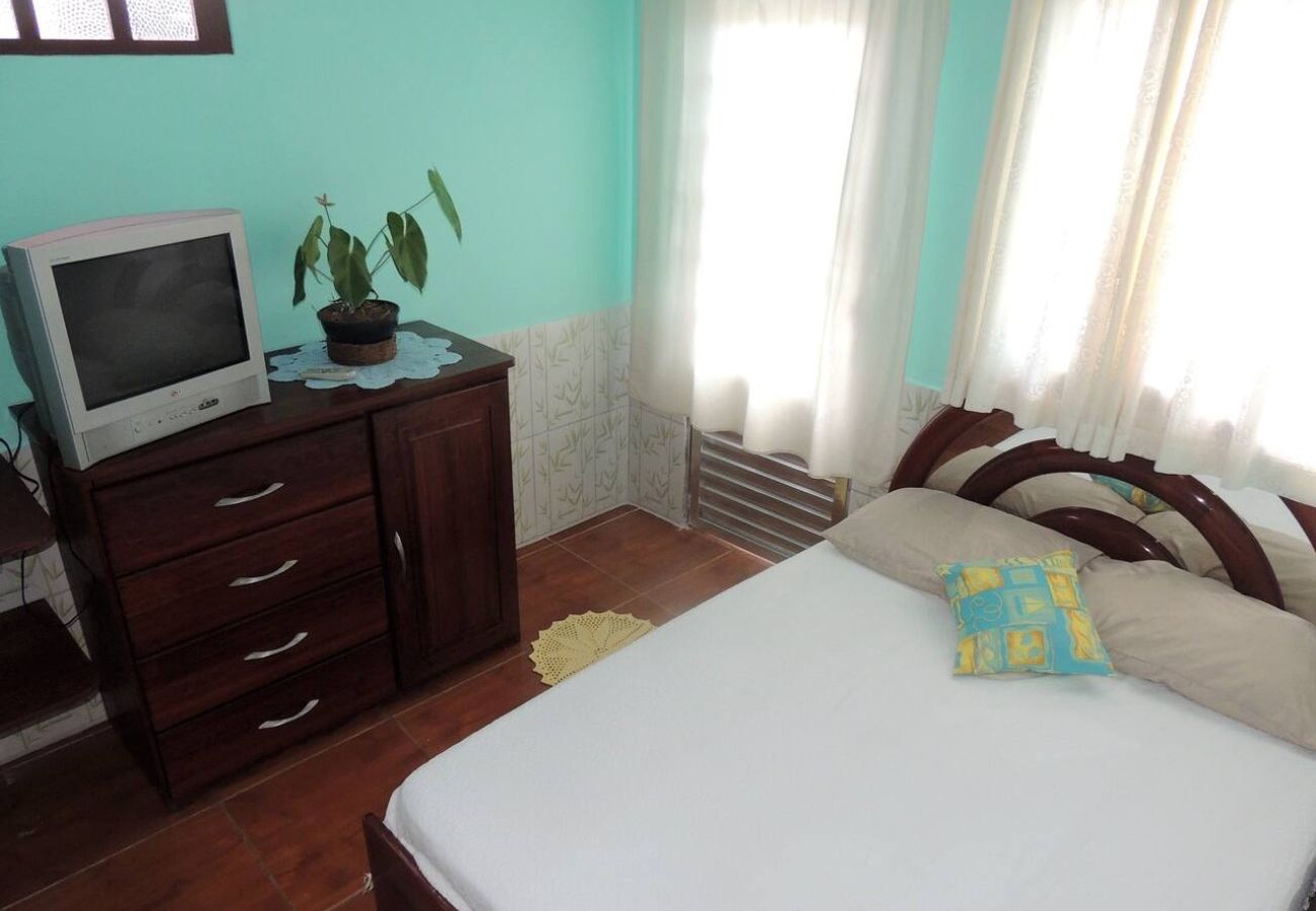 Alquiler por habitaciones en Caraguatatuba - Suíte 5 com piscina e wi-fi em Caraguatatuba Alquiler por habitaciones en Caraguatatuba - Suíte 5 com piscina e wi-fi em Caraguatatuba