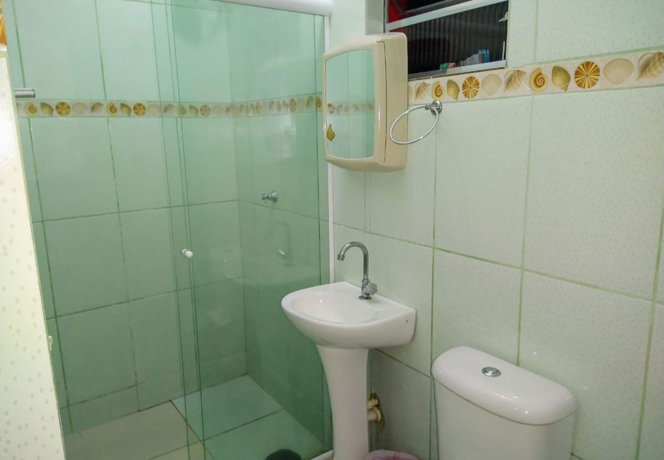 Alquiler por habitaciones en Caraguatatuba - Suíte 10 com wifi a 4 min da praia em Caraguá Alquiler por habitaciones en Caraguatatuba - Suíte 10 com wifi a 4 min da praia em Caraguá