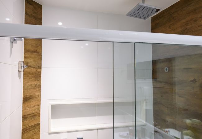 Apartamento en Rio de Janeiro - Vista lateral al mar, a 3min de la playa | PJ204 Apartamento en Rio de Janeiro - Vista lateral al mar, a 3min de la playa | PJ204