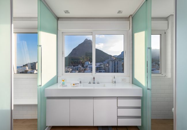 Apartamento en Rio de Janeiro - Bello en Leblon | Vista a Morro 2 irmãos | GUC6 ZN1 Apartamento en Rio de Janeiro - Bello en Leblon | Vista a Morro 2 irmãos | GUC6 ZN1