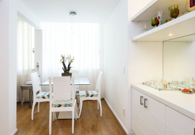Apartamento en Rio de Janeiro - Iluminado en Copacabana |Paisaje luminoso| BC706  Apartamento en Rio de Janeiro - Iluminado en Copacabana |Paisaje luminoso| BC706