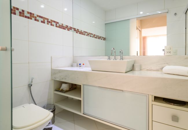 Apartamento en Rio de Janeiro - Iluminado en Copacabana |Paisaje luminoso| BC706  Apartamento en Rio de Janeiro - Iluminado en Copacabana |Paisaje luminoso| BC706