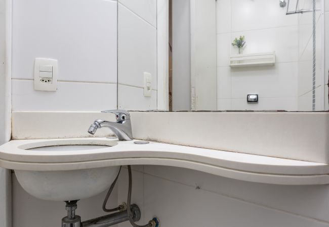 Apartamento en Rio de Janeiro - 3 minutos de la playa de Copacabana | DF219 Apartamento en Rio de Janeiro - 3 minutos de la playa de Copacabana | DF219